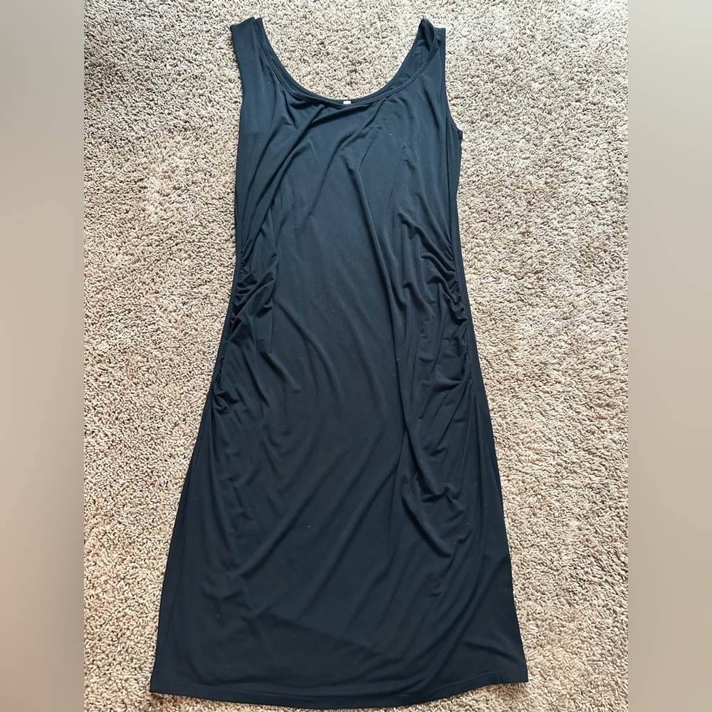 Chic Black Sleeveless Midi Maternity Dress